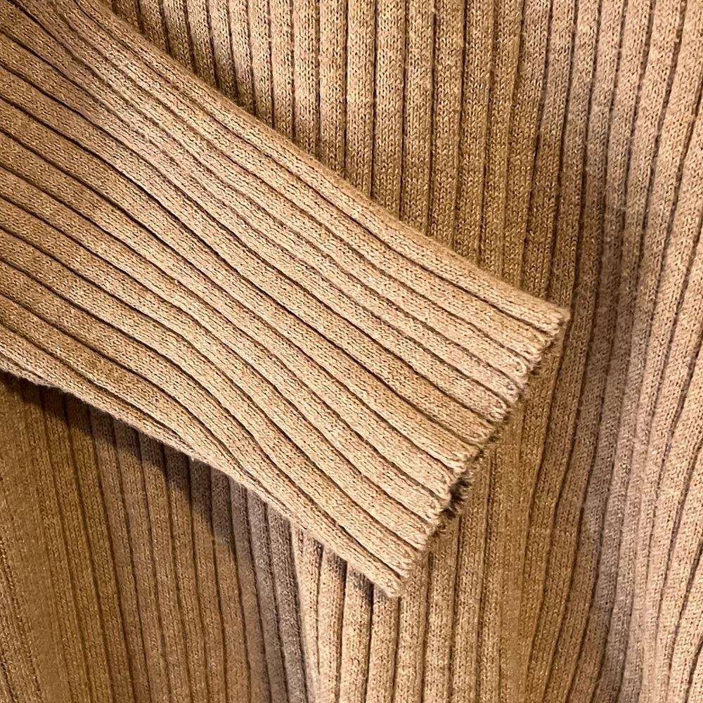 Chico’s Ribbed Tan Sweater - Picture 4 of 7